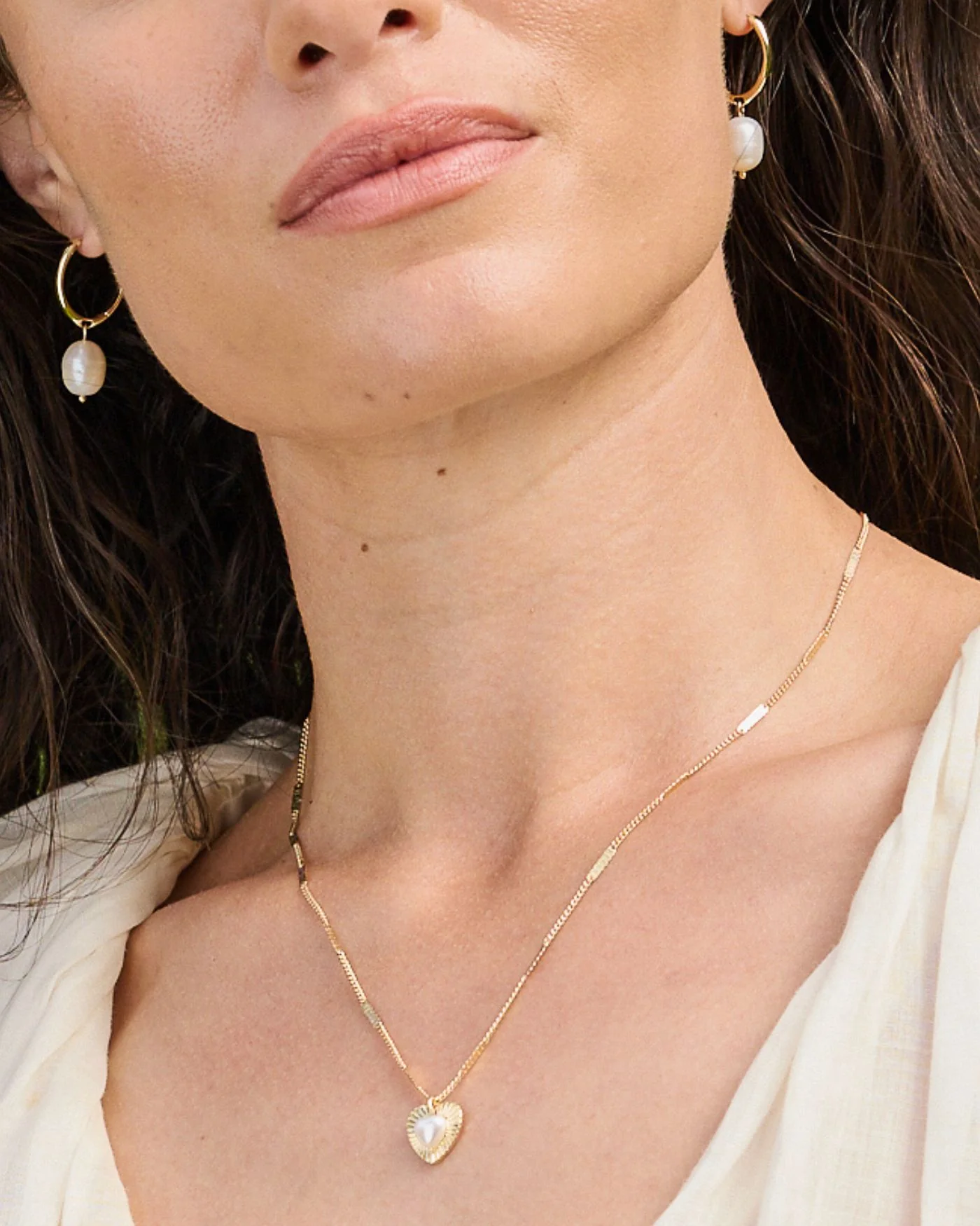 Pearl Mini Vintage Heart Necklace - Image 3